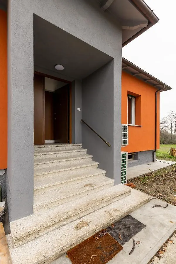 Holiday home Casa Con Giardino A Borgo Panigale Villa Bologna Italy