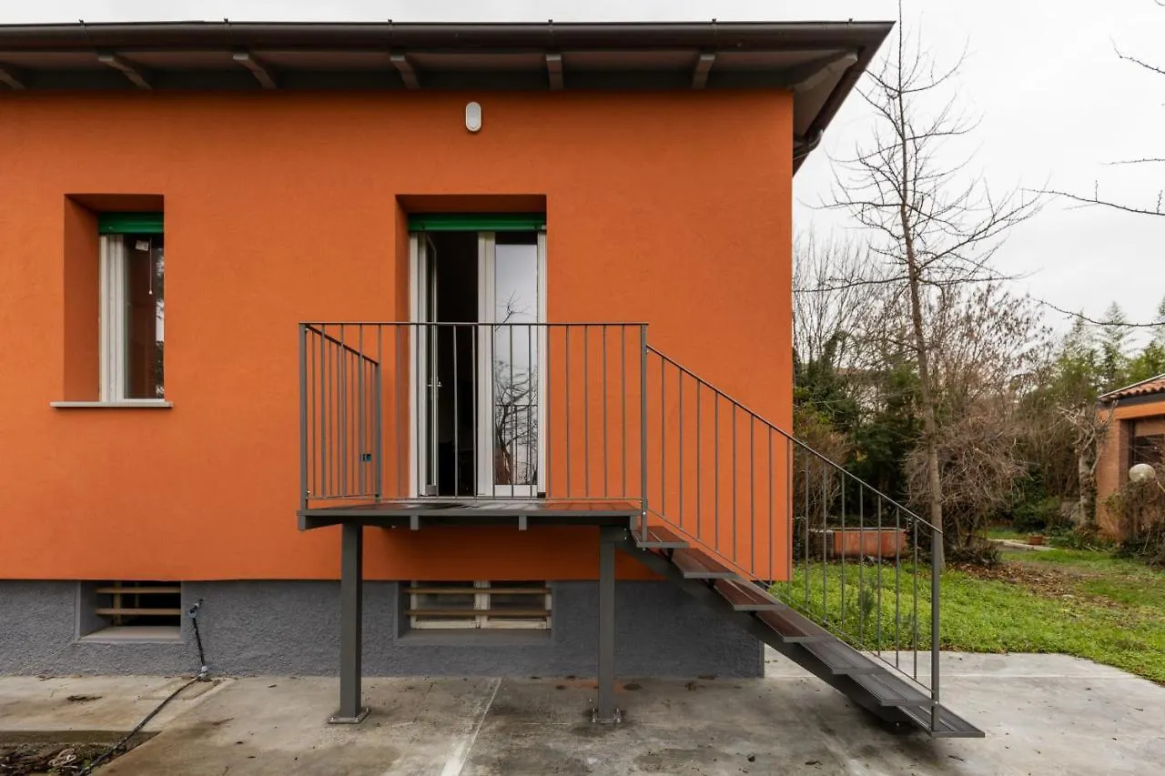 Holiday home Casa Con Giardino A Borgo Panigale Villa Bologna Italy
